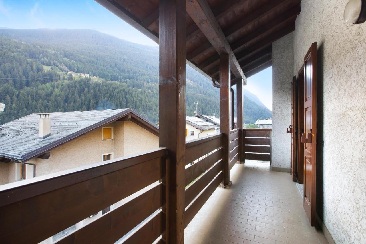 Mountain Chalet Close To Bormio Villa Valdisotto Exterior foto